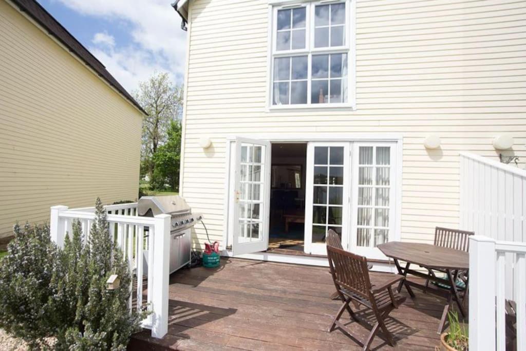 38 Windrush *