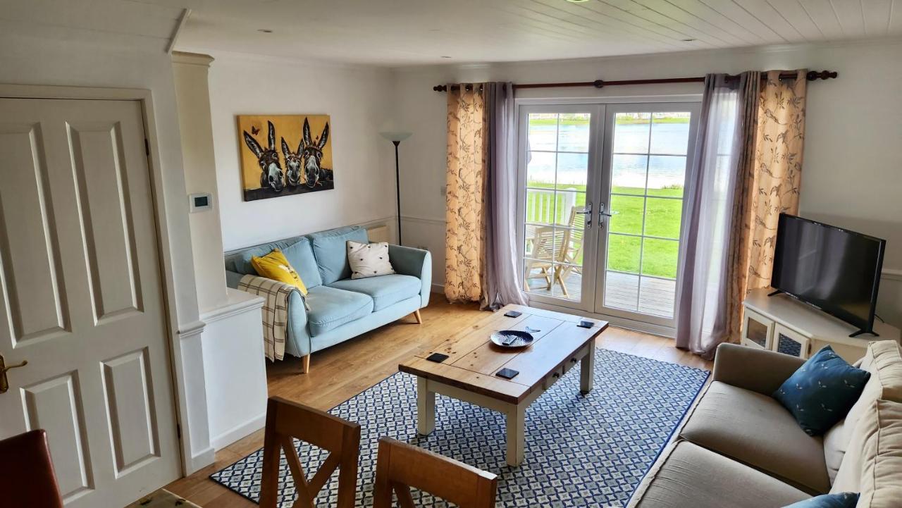 38 Windrush * South Cerney